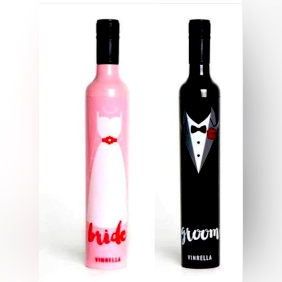NEW Groom Wine Bottle Umbrella - Picture 2 of 3